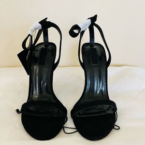 Forever 21 shoes size 5.5